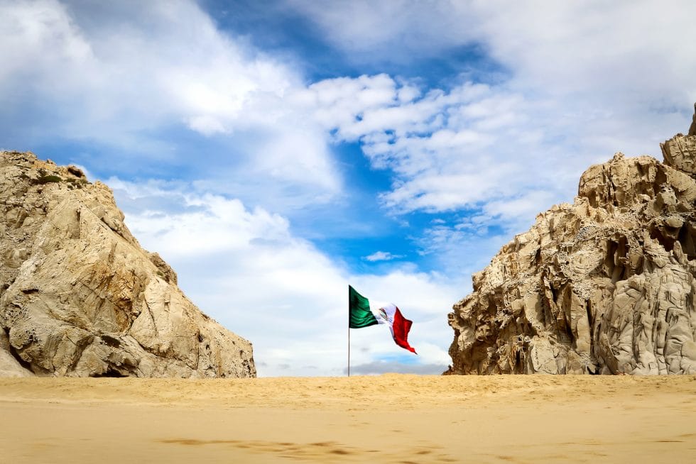 Save on Vacations Los Cabos Beaches The Yin and Yang (2)